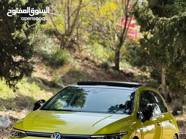Golf MK 8 بالسعرر المميز واللون المميز
