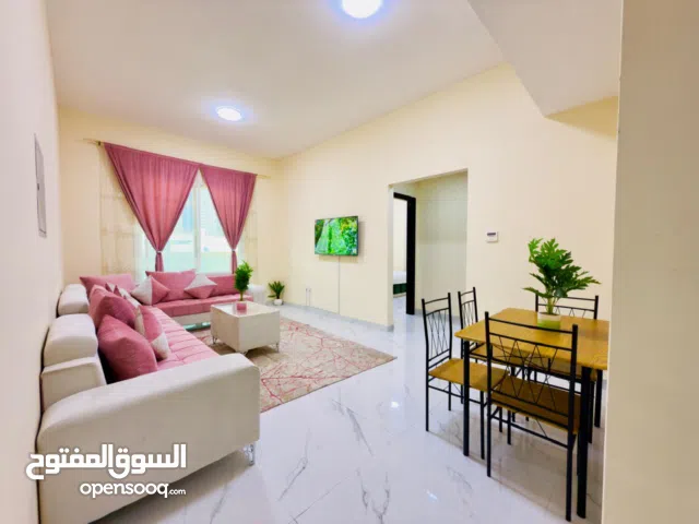 G2/غرفة وصالة مفروشة بالراشدية 3 شاملة جميع الفواتير مع بلكونة وحمامين /بناء جديد