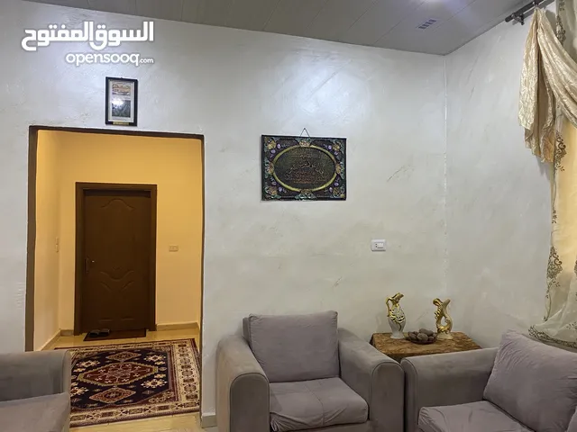 95 m2 4 Bedrooms Townhouse for Rent in Jerash Other