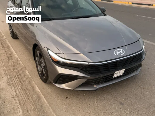 2025 هيونداي النترا GL