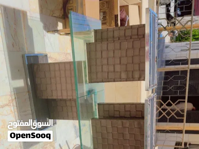 طاولة وسط لغرفة ضيوف