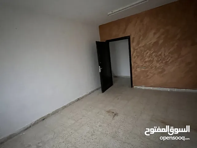 82 m2 3 Bedrooms Apartments for Sale in Al Karak Al-Marj