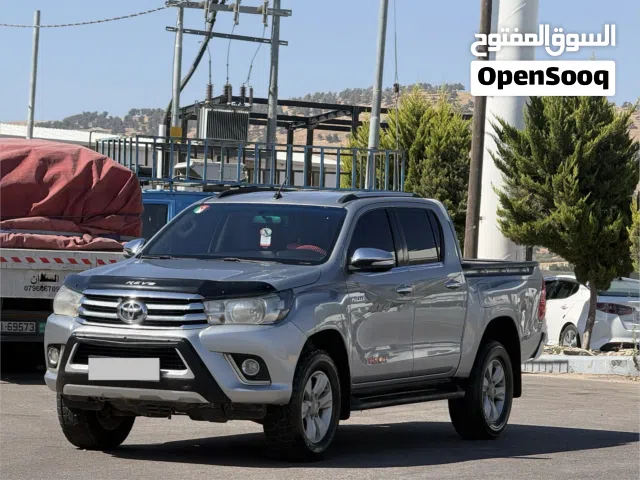 2016 Toyota Hilux SR5
