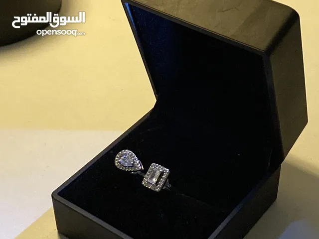 “لأنها تستحق الأجمل، قدّمي لها رمز الحب في أنقى تفاصيله، انيق جدااً جداًً يحلييي