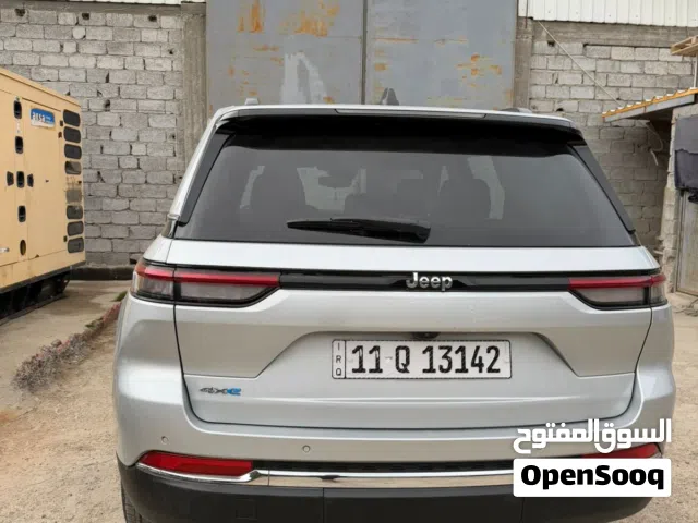 2023 جيب جراند شيروكى Limited