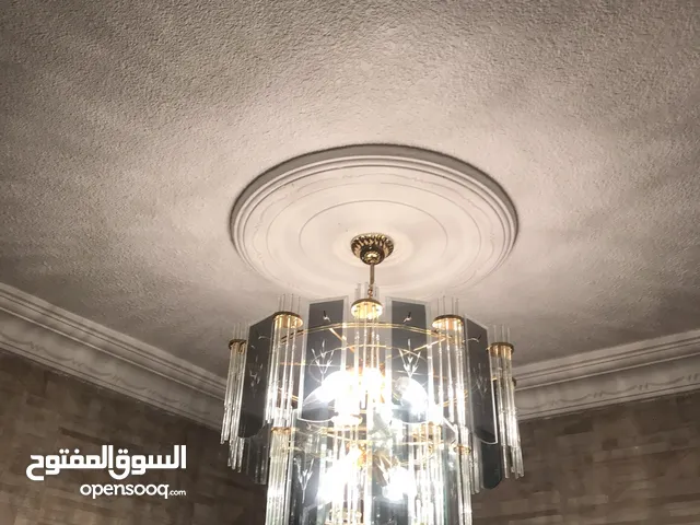 ثريات كريستال ثلاث طبقات شغالات للبيع