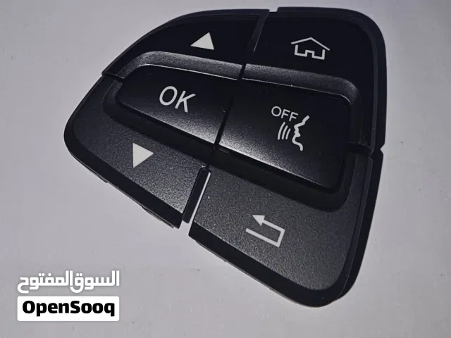 ازرار ستيرنج مرسدس C Class جهة اليسار