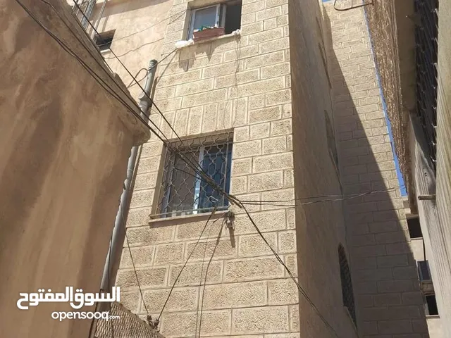 150 m2 Staff Housing for Sale in Zarqa Al Souq