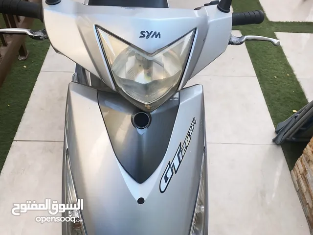 SYM GT 125 EFI