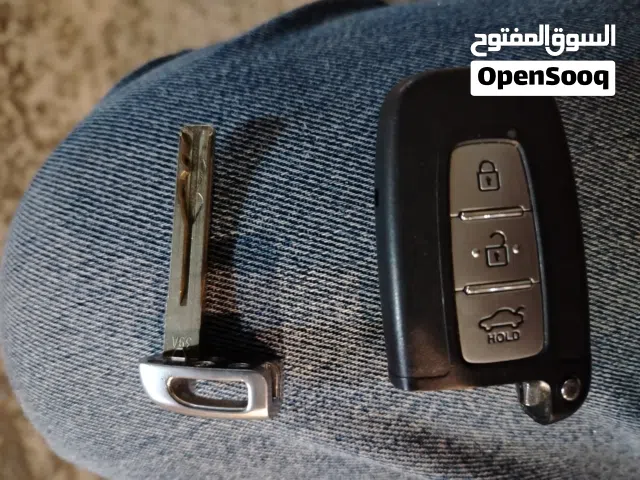 مفتاح ذكي للتحكم عن بعد (ريموت) يستخدم في سيارات هيونداي وكيا من 2010_2015