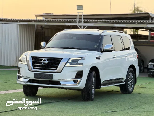 نيسان باترول بلاتنيوم خليجي صبغ وكاله سياره بحاله ممتازه جدا مطلوب 165000 الف درهم