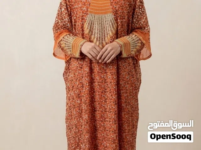 تميزي بإطلالة تراثية عصرية