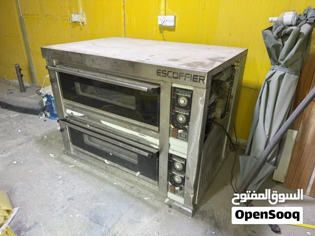 فرن مطاعم للشوي كبير ونظيف مابي اي عطل للبيع
