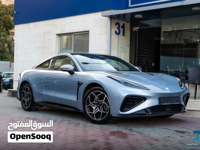 2023 Neta GT
