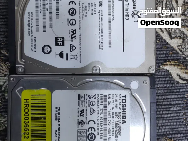 هاردات hdd ثنين واحد توشيبا 500 والثاني سيگتوب 500 گيگا