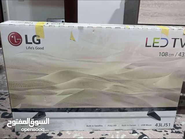 34.1" LG monitors for sale  in Mafraq