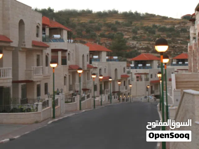 350 m2 4 Bedrooms Apartments for Sale in Ramallah and Al-Bireh Surda