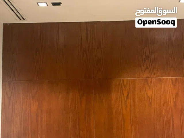 الواح خشب حوالي 3.5 متر