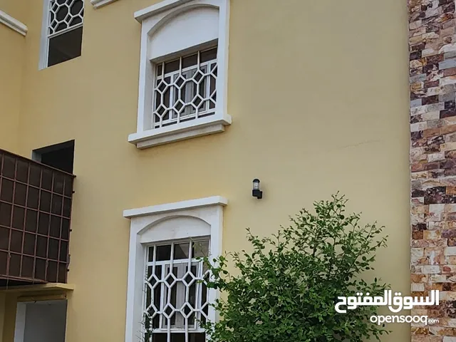 114 m2 3 Bedrooms Apartments for Rent in Muscat Al Maabilah