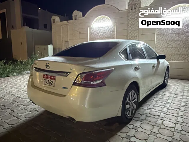 2013 نيسان التيما S