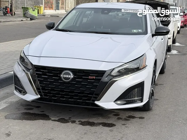 Used Nissan Altima in Basra