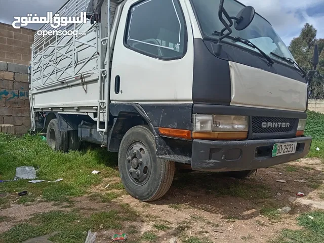 Box Mitsubishi 1999 in Madaba