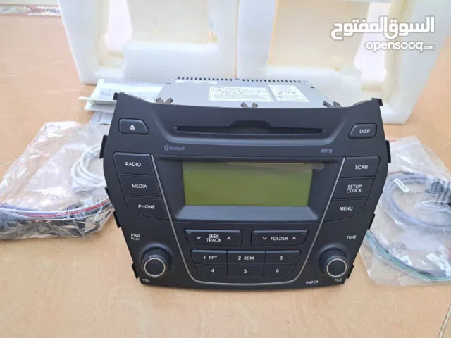 مسجل / راديو أصلي وكالة لسيارة هيونداي سنتافي 2015 – جديد لم يُستخدم