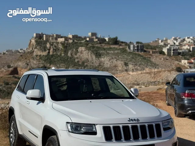 جراند شيروكي 2017