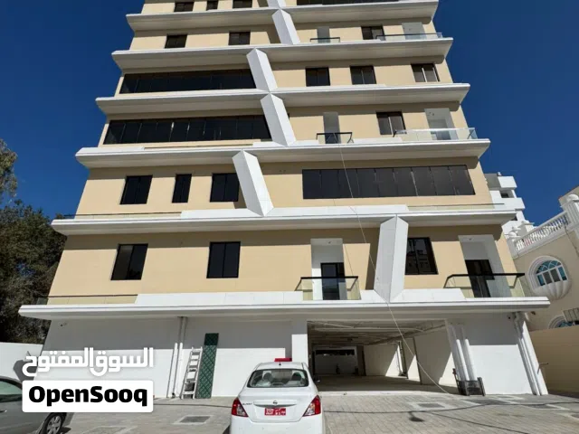شقة دوبلكس للبيع في العذيبة الشمالية - Duplex apartment for sale in Al-Azaiba North
