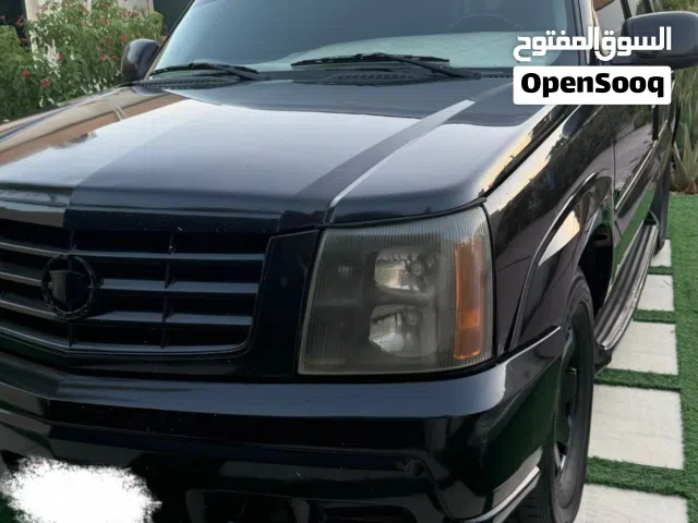 2003 Cadillac Escalade Standard