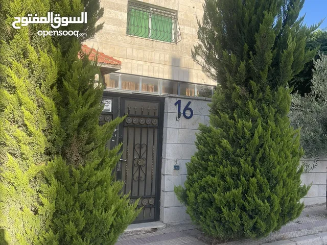 230 m2 4 Bedrooms Townhouse for Sale in Amman Al Kamaliya