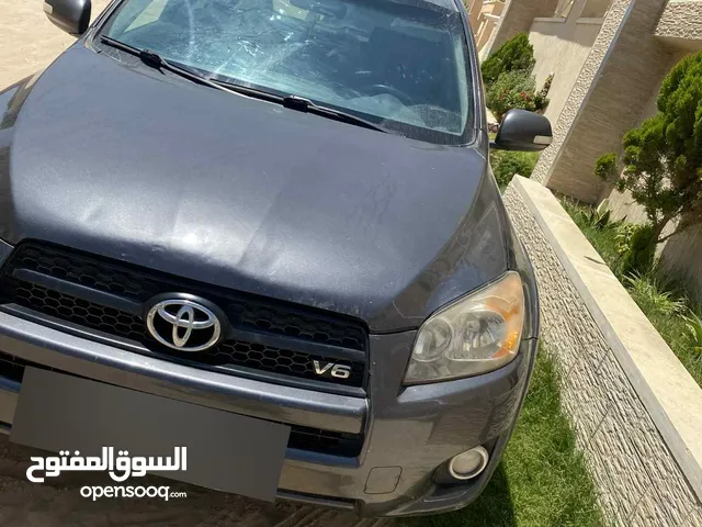 Used Toyota RAV 4 in Zuwara