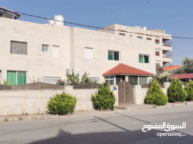 منزل للبيع طابقين - الحي الشرقي شمال مسجد آل المقري