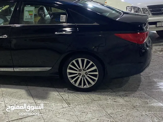 Used Hyundai Sonata in Al Madinah