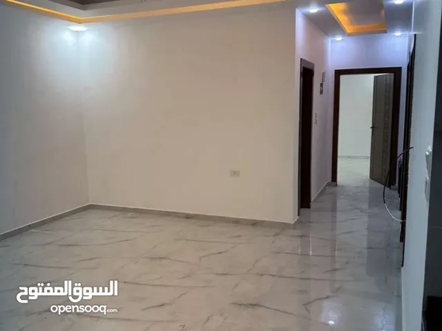 135 m2 4 Bedrooms Apartments for Rent in Zarqa Dahiet Al Madena Al Monawwara