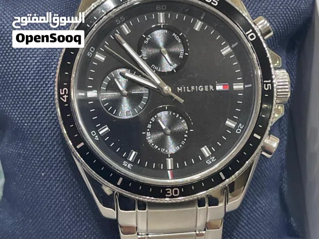 Tommy hilfiger watch جديدة