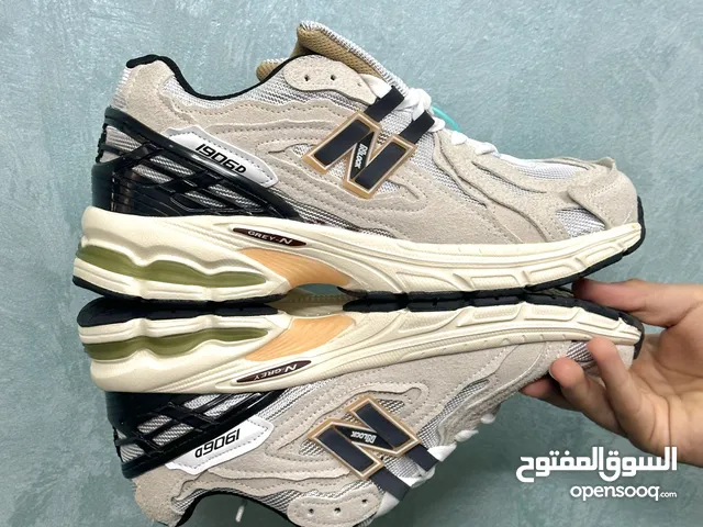 40 Sport Shoes in Baghdad