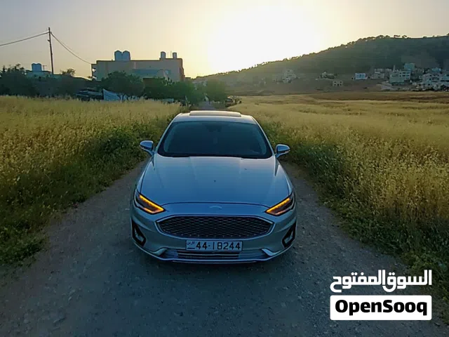 2019 فورد فيوجن Titanium