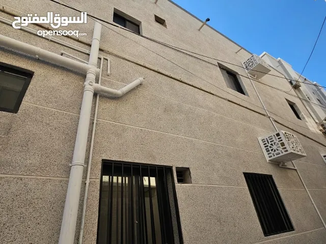 Building for Sale in Manama Umm Al Hassam