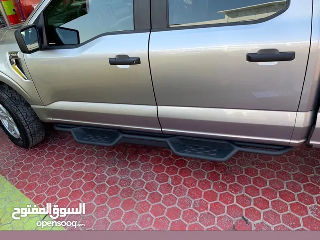 للبيع دواسة الاوفرود كان راكب على سلفرادو 2021 غمارتين مع القواعد