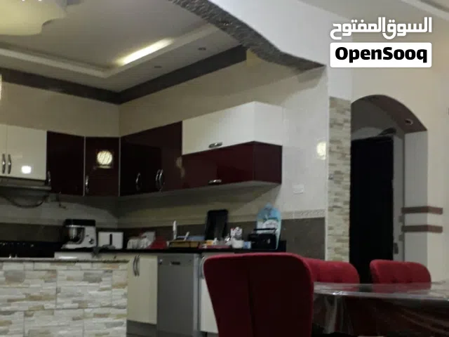 فيلا بمشروع الموز