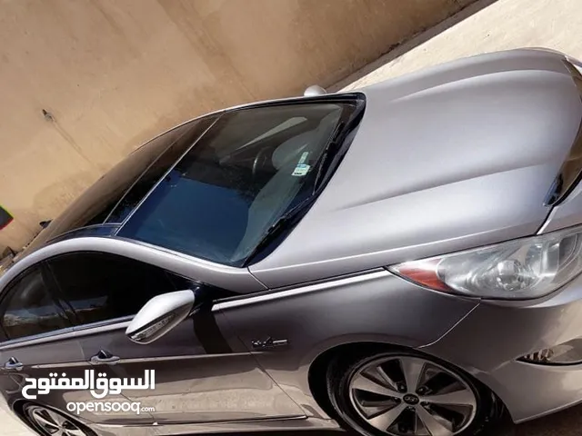 Sedan Hyundai in Amman