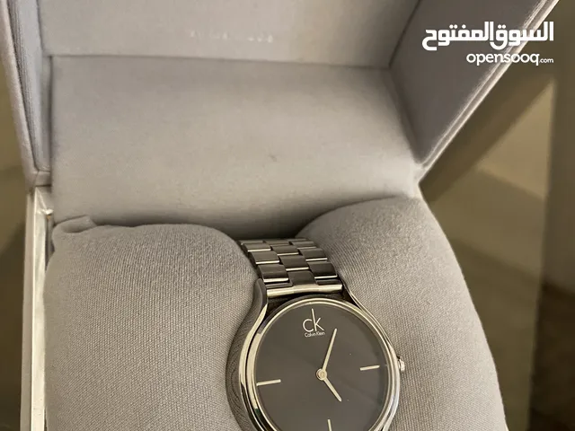 ساعة نسائية كالفين كلاين الاصلية للبيع بسعر مغري