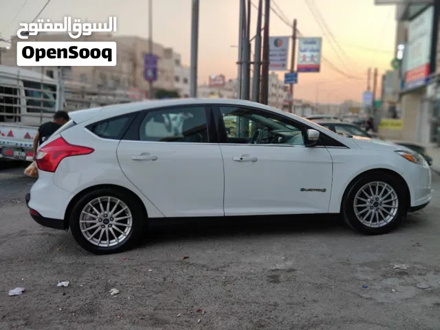 2014, Ford, Focus, Standard