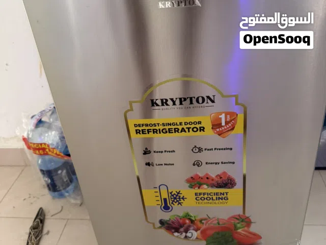 ثلاجة كريبتون باب واحد بحالة ممتازة
