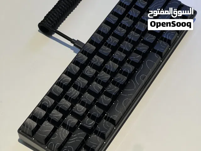 كيبورد RK61 red switches مع واير حلزوني و كيكابس إضافي