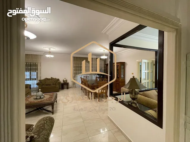 200 m2 3 Bedrooms Apartments for Rent in Amman Abdoun