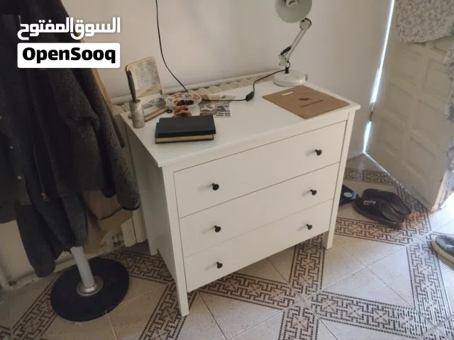 Chest of drawers - خزانة