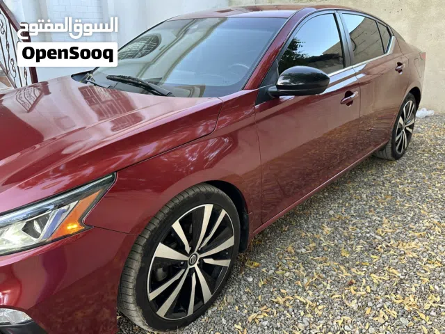 Used Nissan Altima in Muscat
