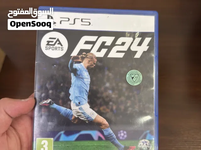 لعبة FC24 بليستيشن 5 للبيع